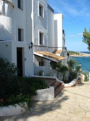 Es Grop Apartamentos Portinatx Εξωτερικό φωτογραφία