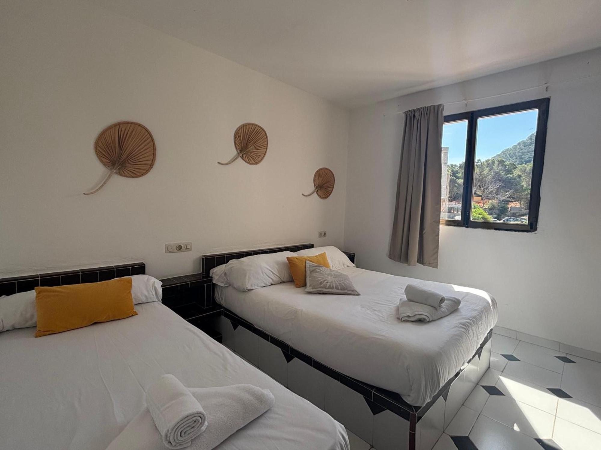 Es Grop Apartamentos Portinatx Εξωτερικό φωτογραφία