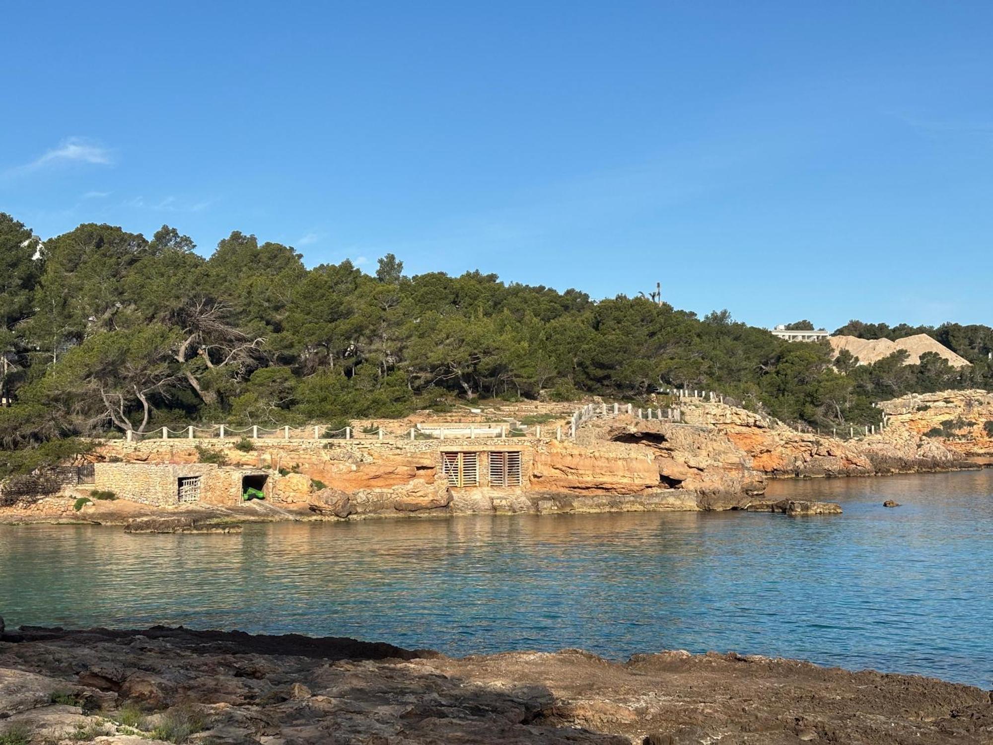 Es Grop Apartamentos Portinatx Εξωτερικό φωτογραφία